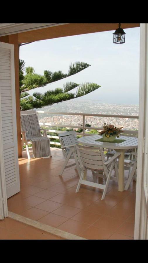 Lomarchi Holiday Home Carini Exterior foto